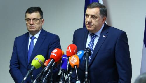 Dodik pisao ambasadorima u UN-u, Tegeltija traži da se obrati