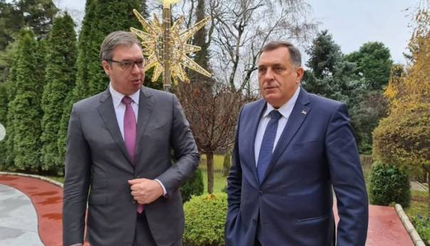 Dodik 'ponizio' Vučića: Ja ne kalkulišem, ponosan sam na odnose s Putinom