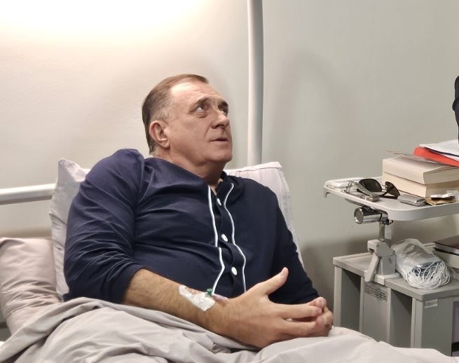 Dodik prebačen u salu, u toku operacija jednjaka