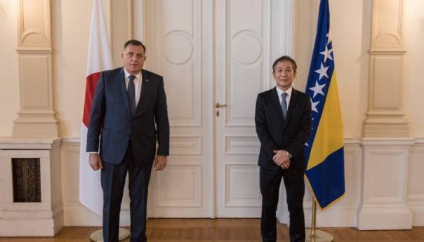 Dodik primio akreditive novoimenovanog ambasadora Japana u BiH