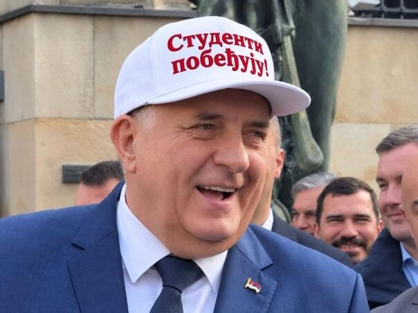 Dodik priprema novi salto: Šta je sve govorio o Studentima?