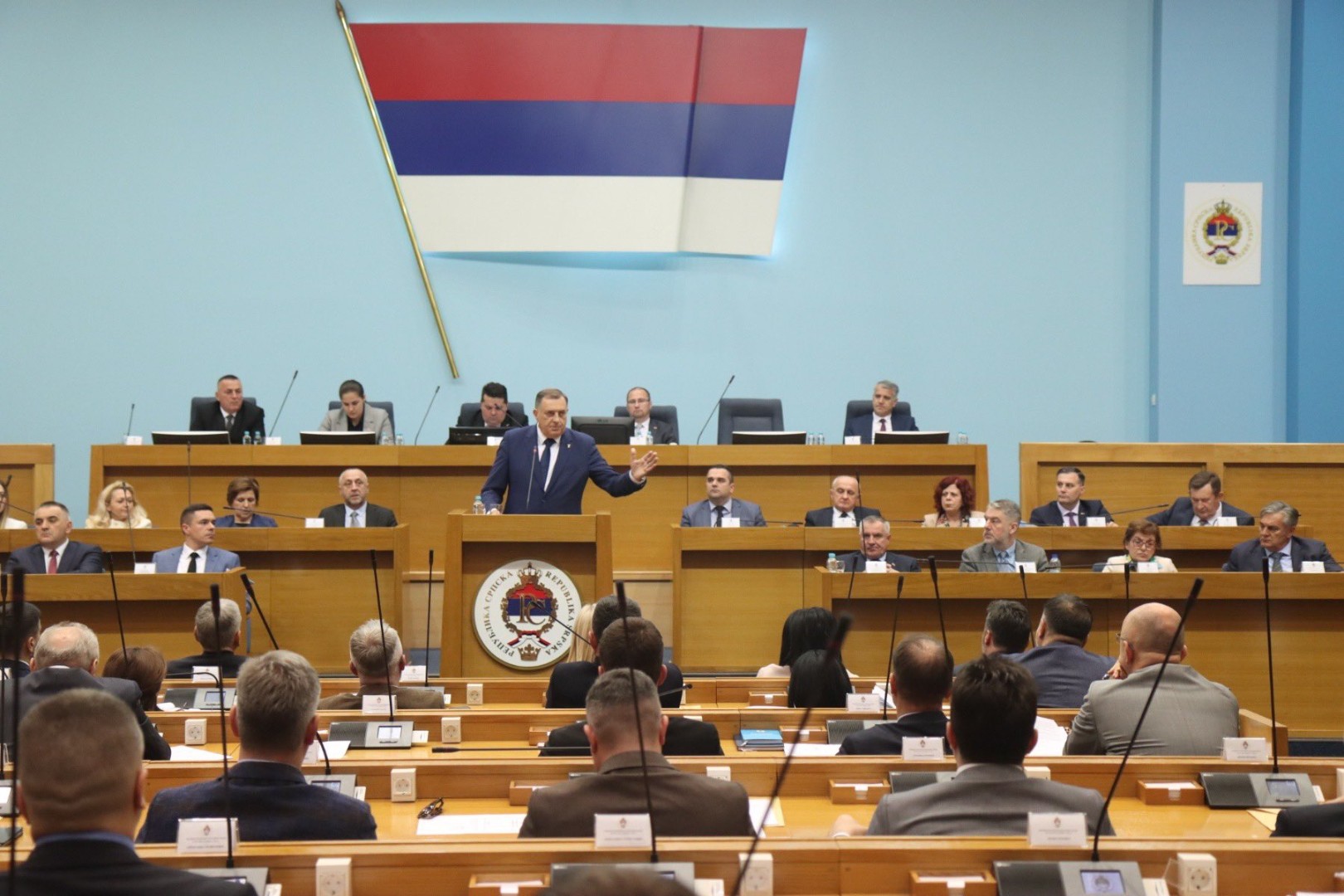 Dodik pročitao SMS: OHR preko patrijarha traži sastanak