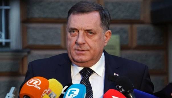 Dodik: Program reformi nije ANP, Šarović bi nastavio izdaju