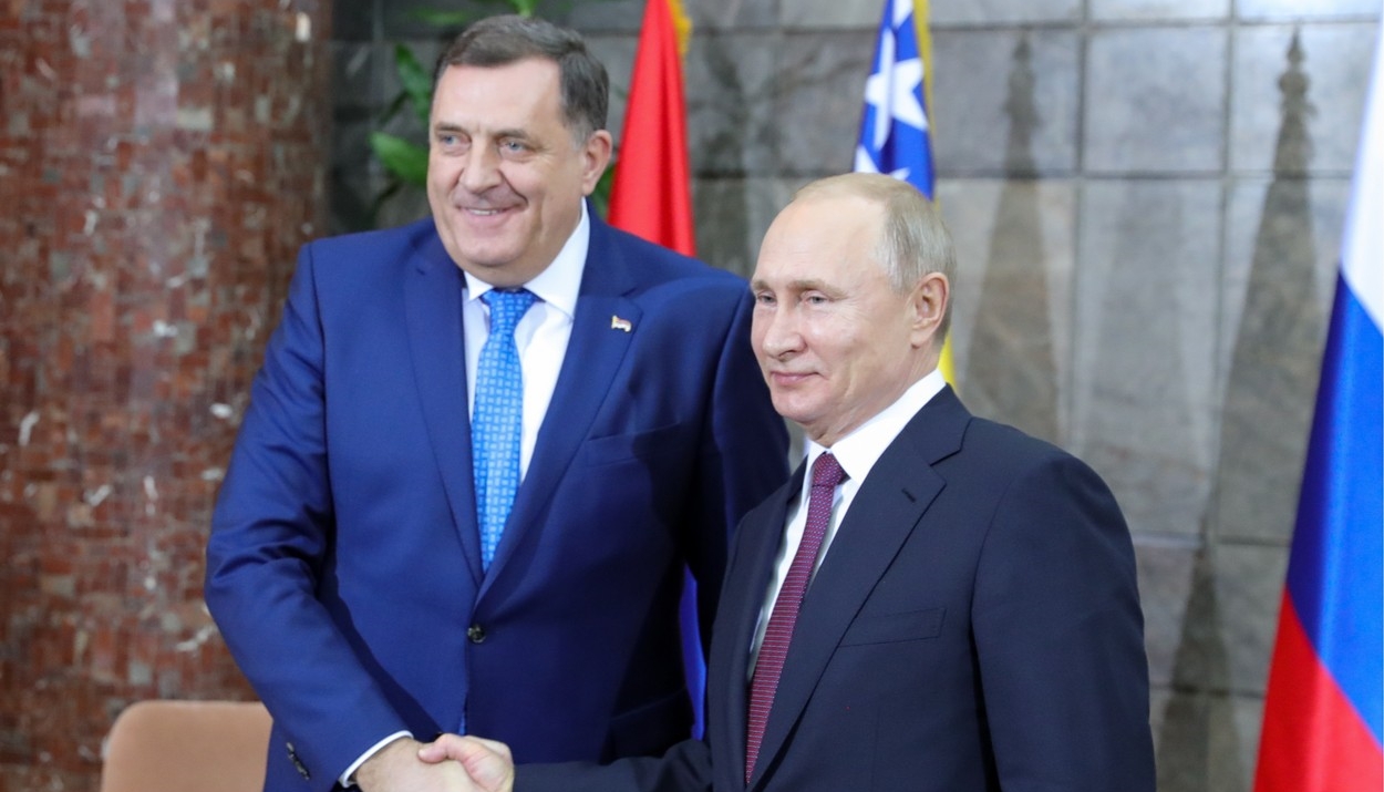 Dodik Putinu čestitao Dan Rusije