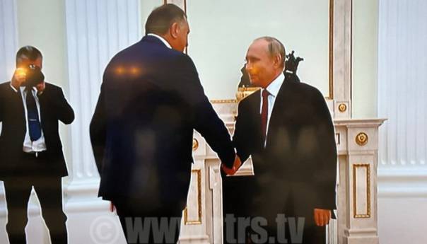 Dodik rekao Putinu da je osigurao fudbalsku utakmicu BiH i Rusije