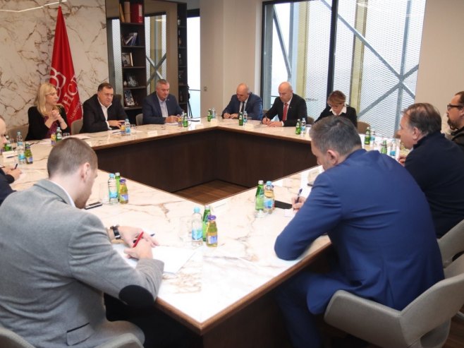 Dodik: S osmorkom dogovoren brzi prolazak projekata