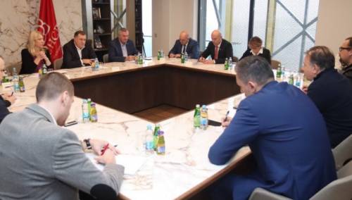 Dodik: S osmorkom dogovoren brzi prolazak projekata