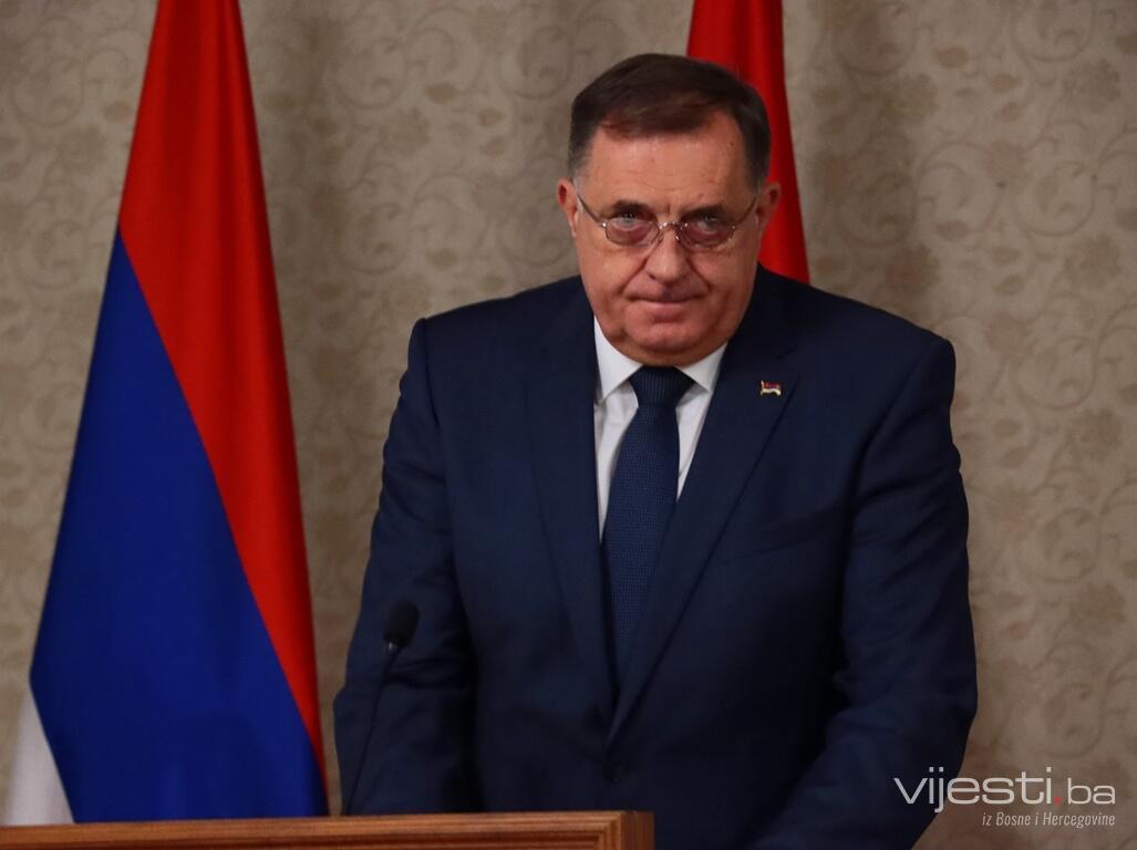 Dodik 'saosjeća' s Trumpom: Proganjan je, kao i ja
