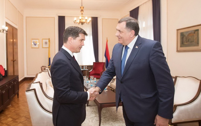 Dodik: Sastanak sa ambasadorom Amerike se pretvorio u prijetnju