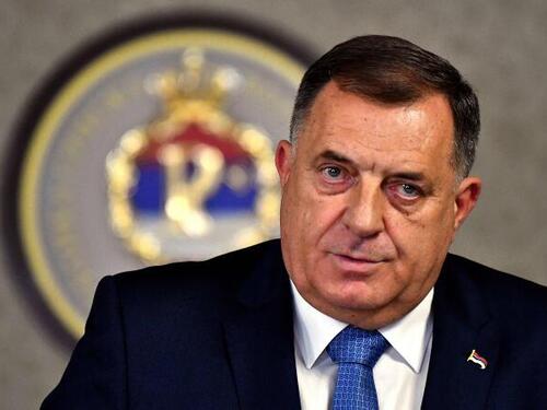 Dodik: Schmidt nema šanse da uspije, ignoriše realnost