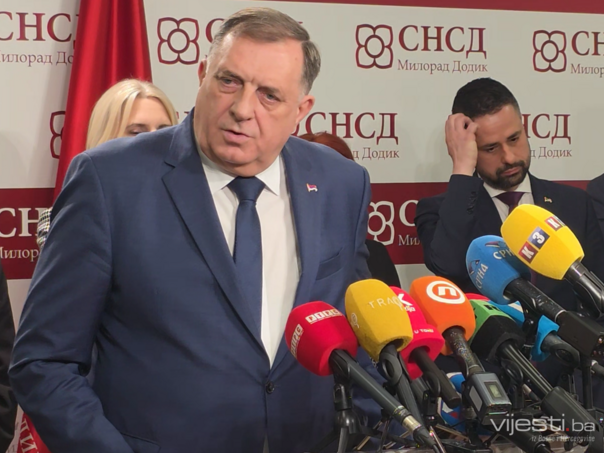 Dodik: SDA i SDP uvijek zajedno kada prave smicalice RS-u