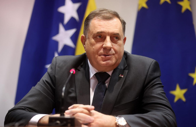 Dodik se danas obraća medijima u Banjaluci
