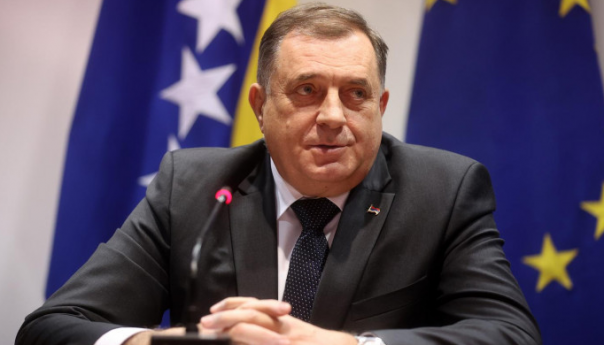 Dodik se danas obraća medijima u Banjaluci