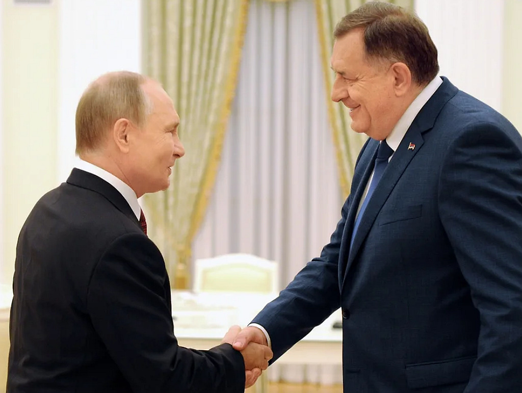 Dodik se u Moskvi sastao sa Putinom