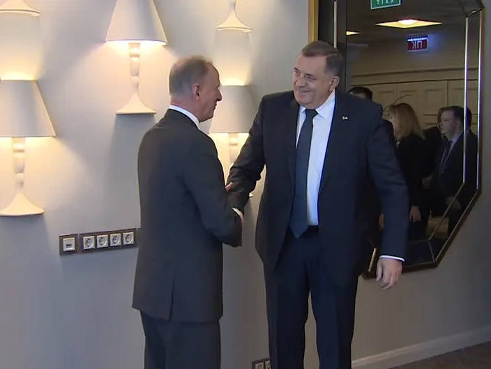 Dodik iz Rusije najavio 'mirni razlaz' i dramu u BiH nakon 2. maja