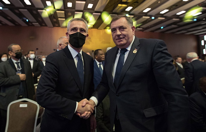 Dodik u Turskoj sa generalnim sekretarom NATO-a