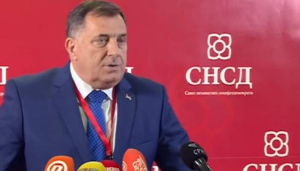 Dodik: Set zakona spreman, nastavljamo povrat 'nadležnosti'