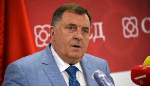 Dodik: Smanjiti PDV na osnovne životne namirnice