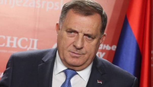 Dodik: U Srebrenici nije bio genocid, Šmitova odluka ništa ne znači