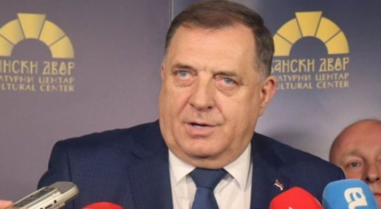 Dodik srpskim strankama predlaže osamostaljenje RS unutar BiH