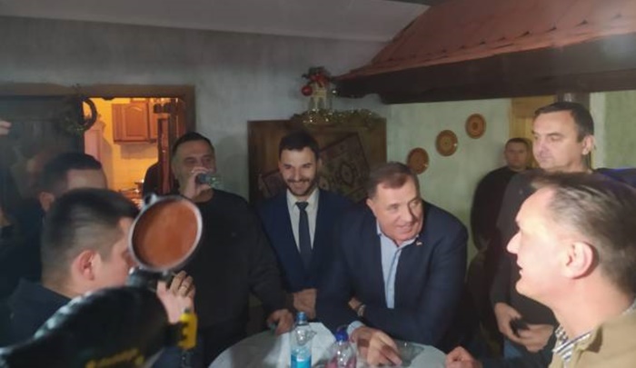 Dodik stigao u štab: SNSD pred pobjedom u Prijedoru