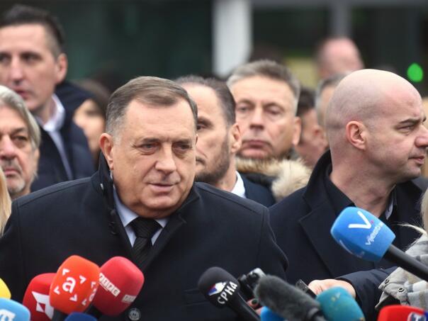 Dodik: Stranci ako žele više BiH, neka odu