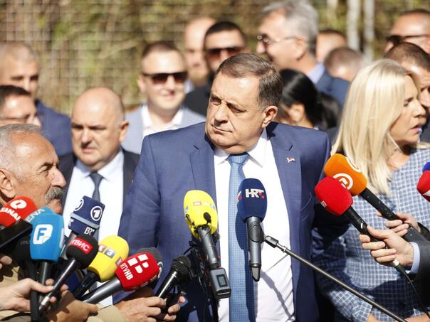 Dodik suočen s procesom klevetao sudije i tužioce