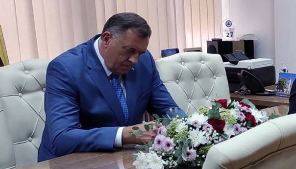 Dodik: Sutra na Predsjedništvu o gasovodu