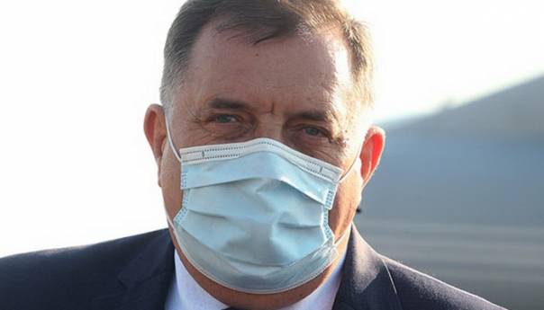 Dodik: Trenutno se neću vakcinisati, imam antitijela