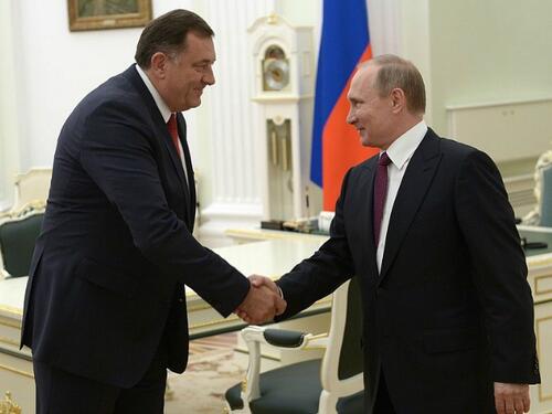 Dodik tvrdi da čeka termin sastanka s Putinom