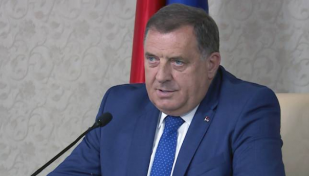 Dodik: Tvrdnje Donfried nisu istinite, RS ne želi rušiti BiH