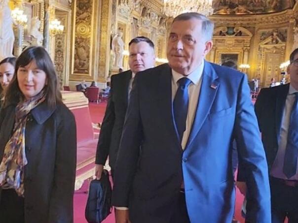 Dodik u Parizu: RS nije za pristupanje u NATO