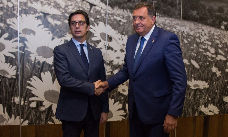 Dodik u Sjevernoj Makedoniji dobija Svetosavsku povelju