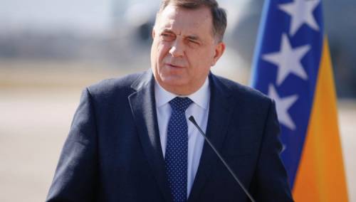 Dodik uputio čestitku Bidenu povodom Dana nezavisnosti