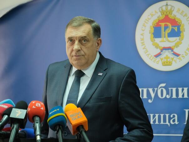 Dodik: Uslov za nastavak - smjene Konakovića, Lagumdžije i Bećirovića