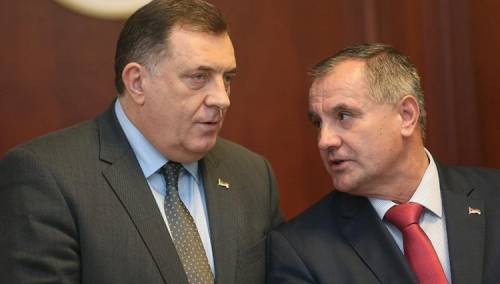 Dodik večeras putuje u Moskvu, u utorak s Putinom