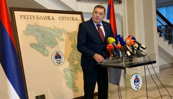 Dodik: 'Veliki' se dogovorili da uklone OHR