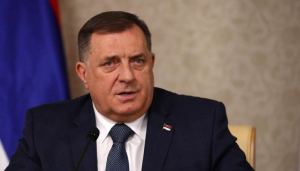Dodik: Vjerujem da su politike podjela u Crnoj Gori ostale u prošlosti