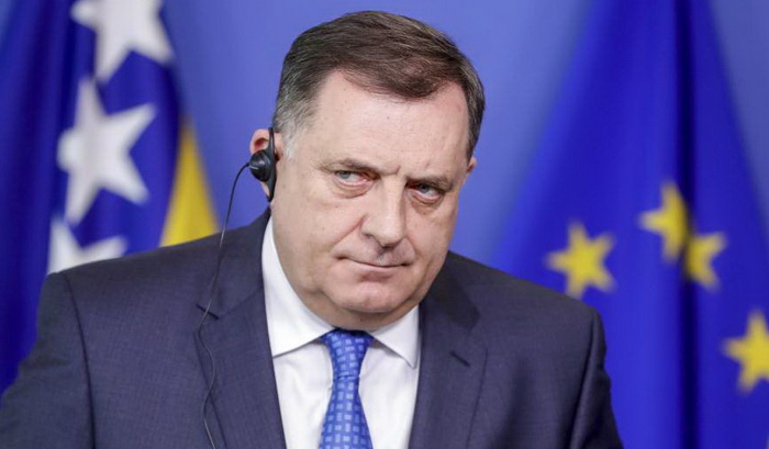 Dodik za RSE: RS ostaje u BiH; Za Novosti: Ne vidimo budućnost u BiH