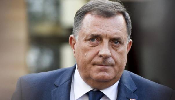 Dodik: Zadnji trenutak da se obuzdaju kosovske snage
