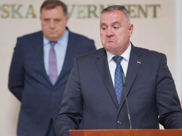 Dodik žrtvuje Viškovića, poznato ime novog premijera RS?