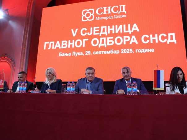 Dodikov referendum planira se na isti dan kad i prijevremeni izbori