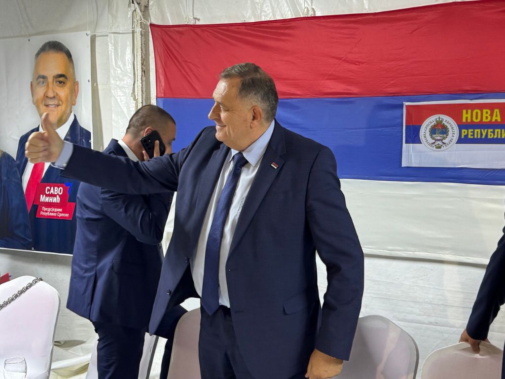 Dodikov režim dovodi autobuse glasača iz Austrije pred izbore
