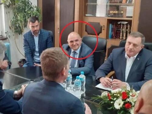 Dodikov savjetnik: Ponosan sam što sam na crnoj listi