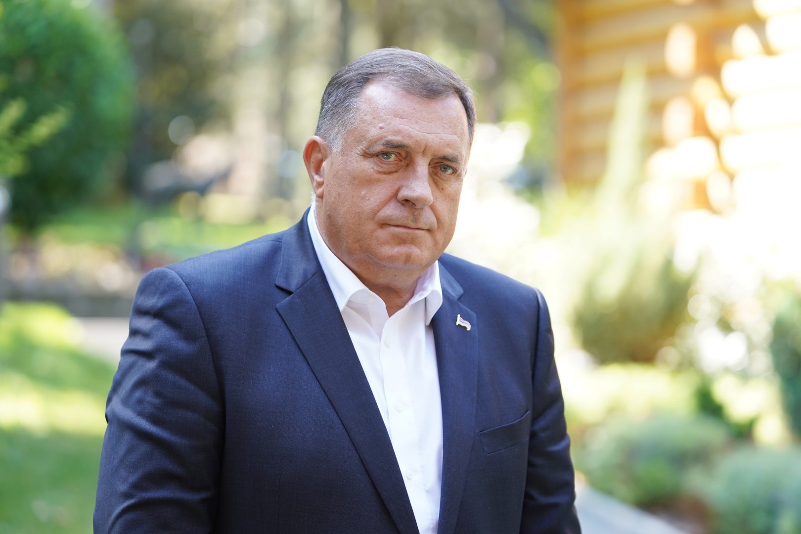 Dodikova kolumna: Dobro nam otišao, gospodine Šmit