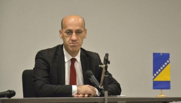 Dodikove separatističke poruke ugrožavaju mir u BiH, potrebna reakcija