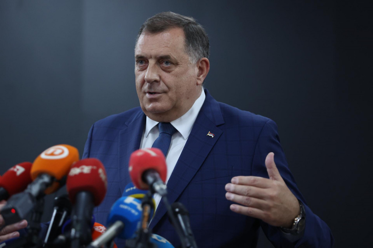 Dodikovi ukazi danas stupaju na snagu, čeka se konkretna reakcija