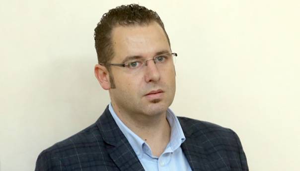 Dodikovom savjetniku zaprijećeno: 'Pazi da te ne pogodi metak'