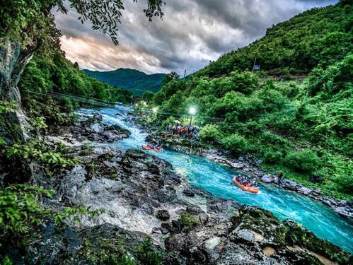 Dodjelom unikatnih pehara završeno Evropsko rafting prvenstvo Konjic 2024
