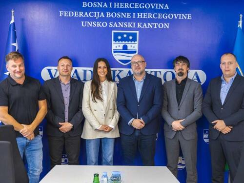 Dogovorena saradnja Vlade USK i aktivista iz Hrvatske na zaštiti rijeke Une